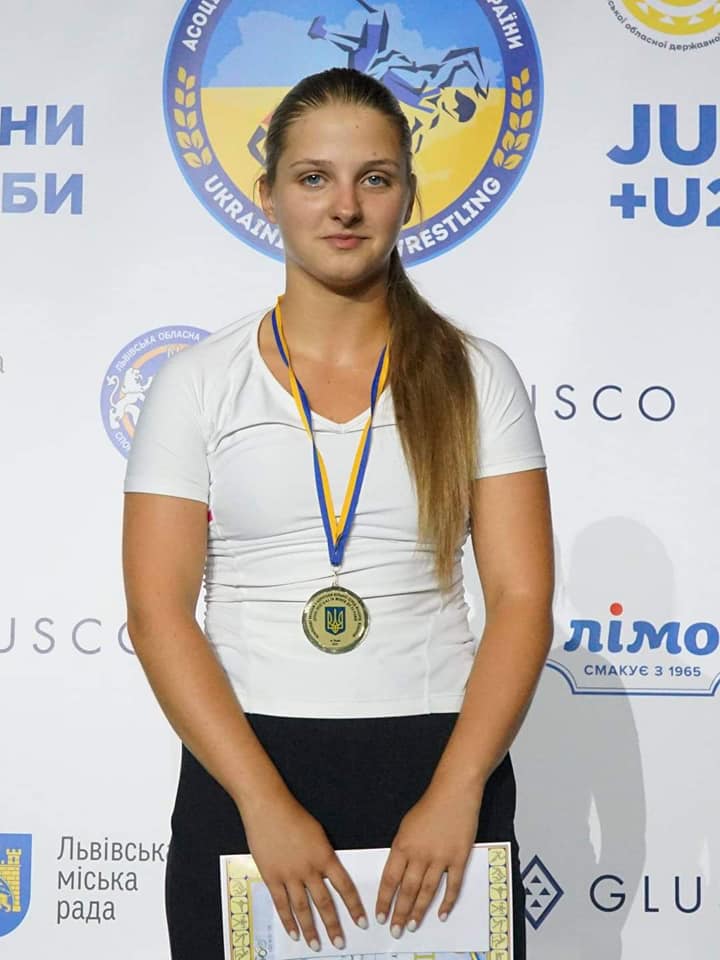 Прикарпатська борчиня стала чемпіонкою України серед юніорок