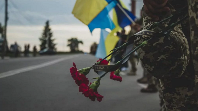 Сьогодні Франківська громада попрощається з воїном Валерієм Гарбузом