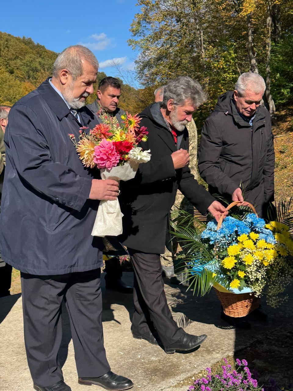 В селі Люча-Рушір на Косівщині освятили монумент повстанської слави (Фото)