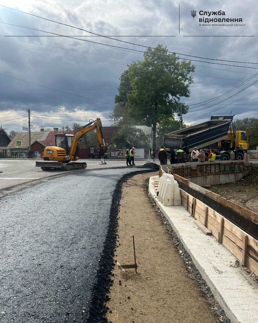 Стало відомо, де на Франківщині цього тижня дорожники латали дороги