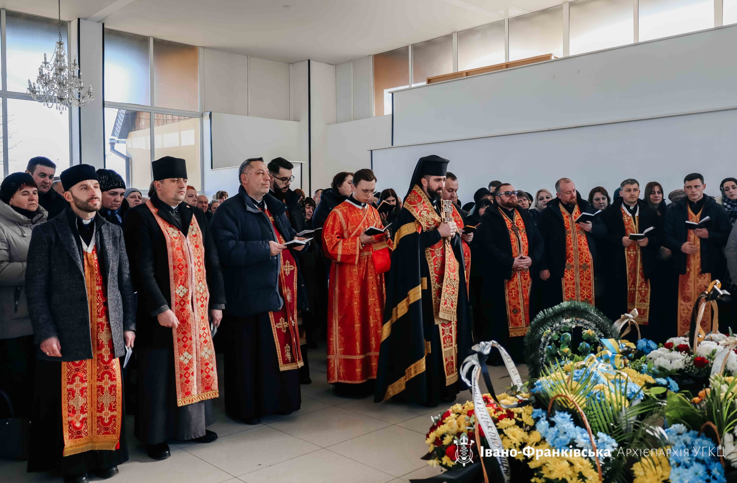 В Івано-Франківську попрощалися із полеглим Михайлом Когутом (Фото)